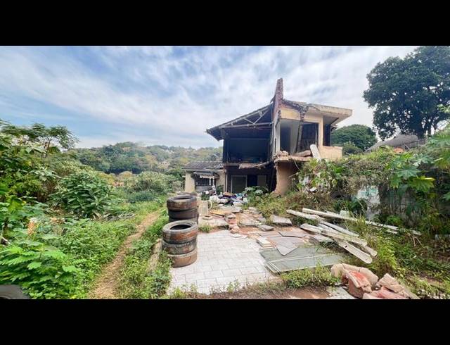 LAND FOR SALE IN DAWNCLIFFE